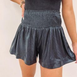 Adair Shorts – Metallic Black